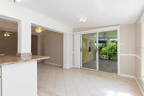 Casa en venta en Port Charlotte, Florida, 2 dormitorios, 93.27 m2 № 1651719 - foto 19