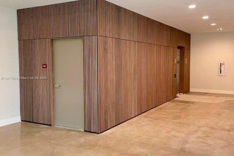 Condo in Hollywood, Florida, 1 bedroom  № 2016883 - photo 18