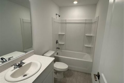 Touwnhouse à vendre à Palmetto, Floride: 3 chambres, 127.55 m2 № 2092160 - photo 11