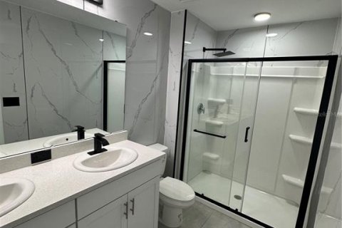 Touwnhouse à vendre à Palmetto, Floride: 3 chambres, 127.55 m2 № 2092160 - photo 12