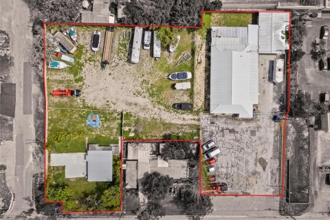Immobilier commercial à vendre à Holiday, Floride: 583.05 m2 № 1824675 - photo 2