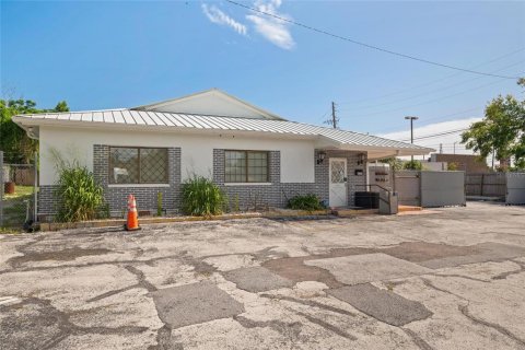 Immobilier commercial à vendre à Holiday, Floride: 583.05 m2 № 1824675 - photo 14