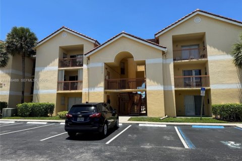 Copropriété à louer à Tamarac, Floride: 2 chambres, 91.42 m2 № 1933311 - photo 23