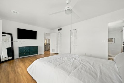 Copropriété à louer à Miami, Floride: 3 chambres, 177.07 m2 № 1963002 - photo 25