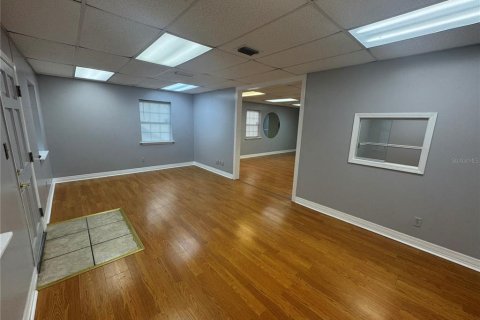 Propiedad comercial en alquiler en Jacksonville, Florida № 1520642 - foto 4