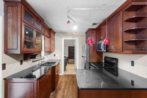 Villa ou maison à vendre à Archer, Floride: 3 chambres, 124.86 m2 № 1919385 - photo 6