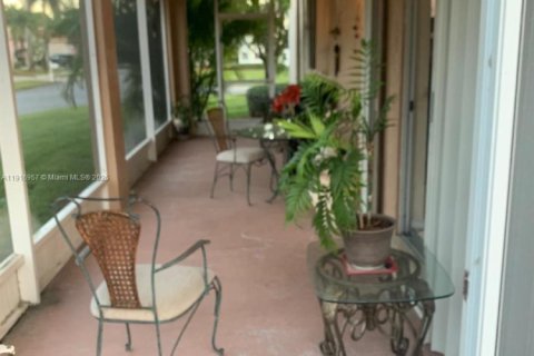 Villa ou maison à vendre à Homestead, Floride: 3 chambres, 141.12 m2 № 2039246 - photo 13