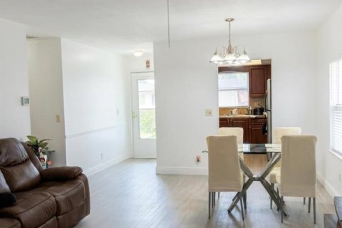 Copropriété à vendre à West Palm Beach, Floride: 2 chambres, 84.54 m2 № 2078302 - photo 4