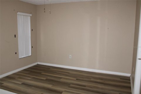 Villa ou maison à vendre à Saint Petersburg, Floride: 4 chambres, 148.27 m2 № 2238126 - photo 10