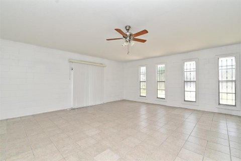 House in Orlando, Florida 3 bedrooms, 150.32 sq.m. № 1831204 - photo 24