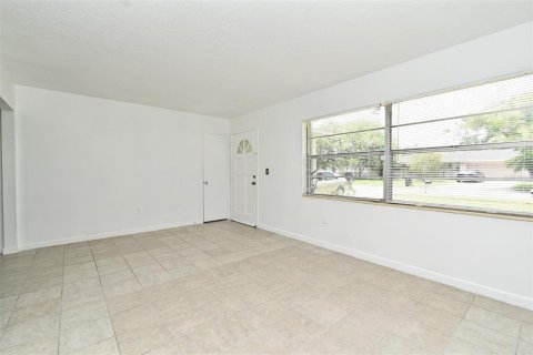 House in Orlando, Florida 3 bedrooms, 150.32 sq.m. № 1831204 - photo 15