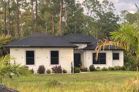 Villa ou maison à vendre à Naples, Floride: 3 chambres № 1997901 - photo 4