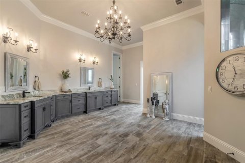Casa en venta en New Smyrna Beach, Florida, 5 dormitorios, 699.37 m2 № 2431083 - foto 15