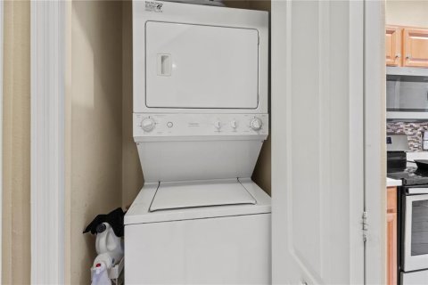 Adosado en alquiler en Bradenton, Florida, 3 dormitorios, 111.48 m2 № 1907857 - foto 11