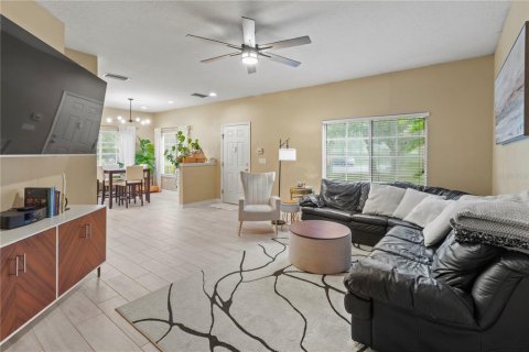 Adosado en alquiler en Bradenton, Florida, 3 dormitorios, 111.48 m2 № 1907857 - foto 4