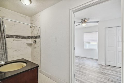 Снять в аренду виллу или дом в Тампа, Флорида 4 спальни, 134.62м2, № 1826699 - фото 23