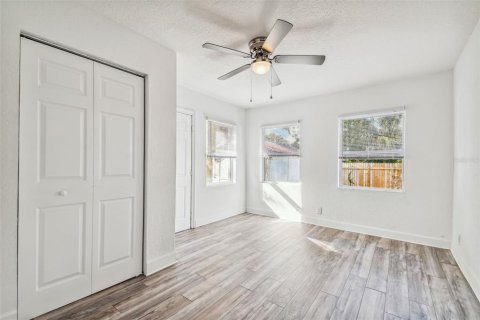 Снять в аренду виллу или дом в Тампа, Флорида 4 спальни, 134.62м2, № 1826699 - фото 25