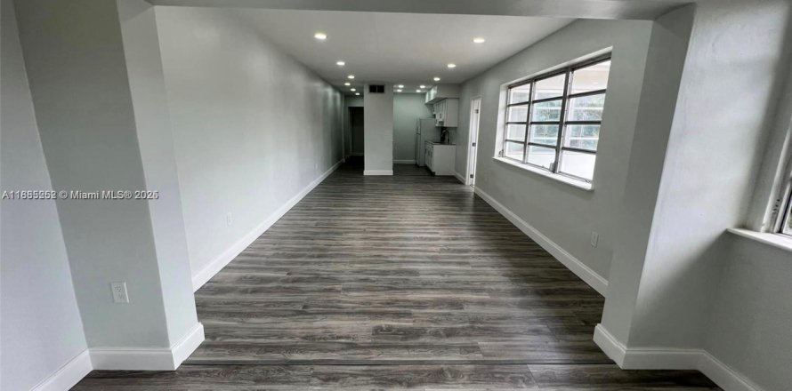 Appartement à Miami, Floride 3 chambres, 91.97 m2 № 1931243