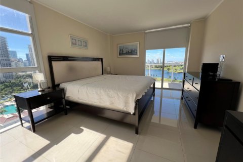 Снять в аренду кондоминиум в Авентура, Флорида 2 спальни, 94.95м2, № 2033328 - фото 6