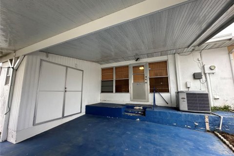 Touwnhouse à louer à Sebring, Floride: 2 chambres, 95.6 m2 № 2128597 - photo 13