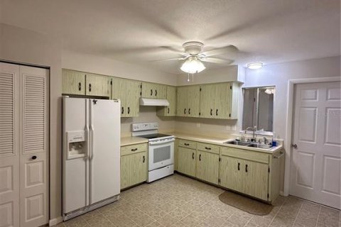 Touwnhouse à louer à Sebring, Floride: 2 chambres, 95.6 m2 № 2128597 - photo 5