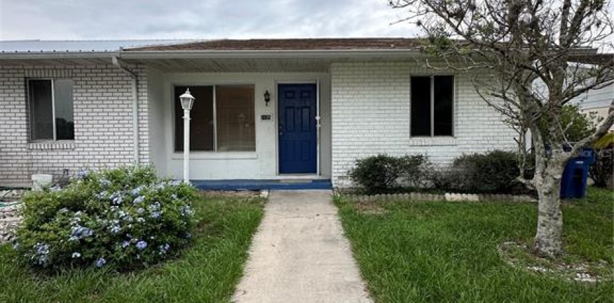 Touwnhouse à Sebring, Floride 2 chambres, 95.6 m2 № 2128597