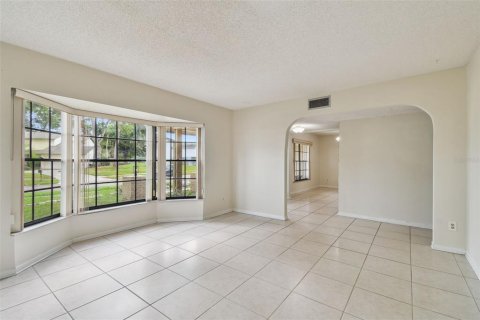 House in Tampa, Florida 4 bedrooms, 217.11 sq.m. № 1848603 - photo 4