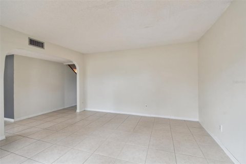 House in Tampa, Florida 4 bedrooms, 217.11 sq.m. № 1848603 - photo 3
