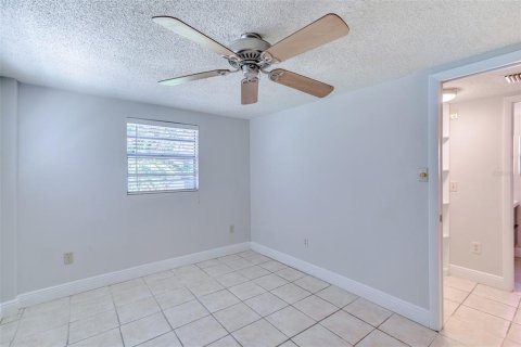 Apartamento en alquiler en Tampa, Florida, 1 dormitorio, 60.39 m2 № 1829610 - foto 14