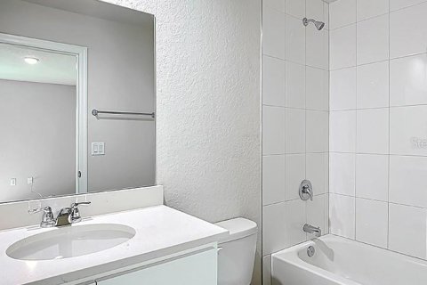 Купить коммерческую недвижимость в Ситрэс-Спрингс, Флорида 4 спальни, 182.83м2, № 1894892 - фото 19