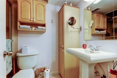 Купить кондоминиум в Семинол, Флорида 5 комнат, 111.48м2, № 1574152 - фото 25