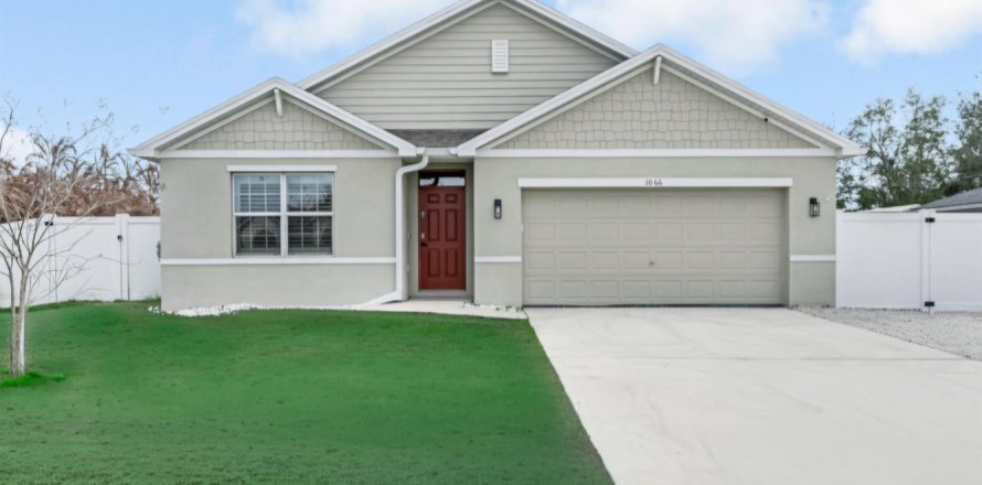 Casa en Port St. Lucie, Florida 4 dormitorios, 178 m2 № 2386966