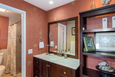 Снять в аренду кондоминиум в Холливуд, Флорида 2 спальни, 107.77м2, № 2034197 - фото 14