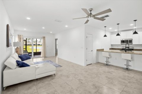 Villa ou maison à vendre à Vero Beach, Floride: 2 chambres, 130.06 m2 № 2091877 - photo 6