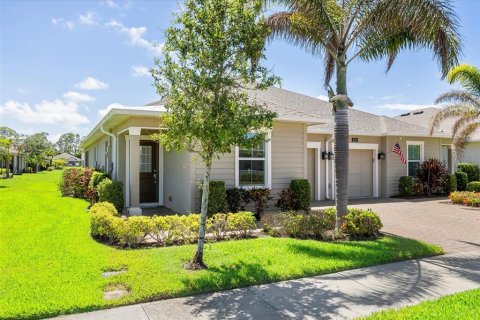 Villa ou maison à vendre à Vero Beach, Floride: 2 chambres, 130.06 m2 № 2091877 - photo 2