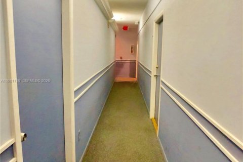 Купить кондоминиум в Майами-Бич, Флорида 2 спальни, 56.95м2, № 2049791 - фото 3