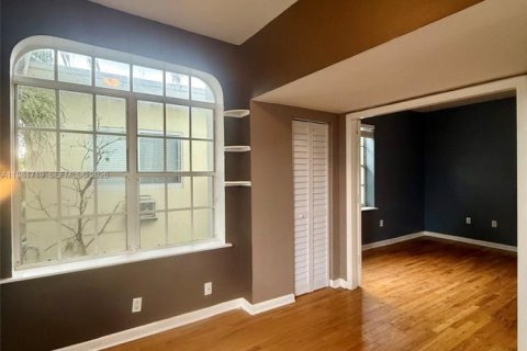 Купить кондоминиум в Майами-Бич, Флорида 2 спальни, 56.95м2, № 2049791 - фото 25