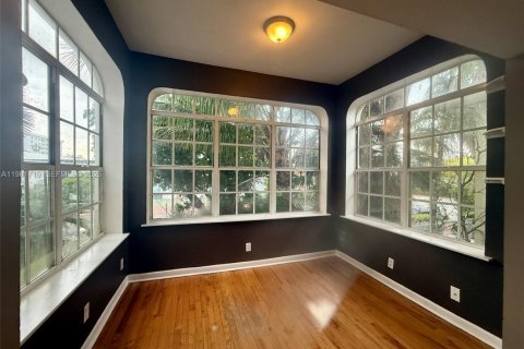 Купить кондоминиум в Майами-Бич, Флорида 2 спальни, 56.95м2, № 2049791 - фото 24