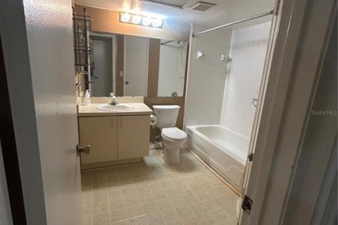 Condo in Altamonte Springs, Florida, 1 bedroom  № 2222509 - photo 12