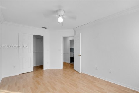 Villa ou maison à vendre à Pembroke Pines, Floride: 4 chambres, 233.46 m2 № 2003142 - photo 22