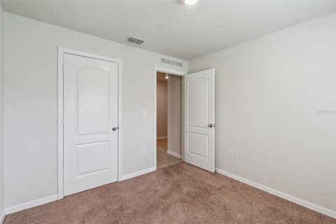 Casa en venta en Mascotte, Florida, 5 dormitorios, 180.6 m2 № 2396682 - foto 23