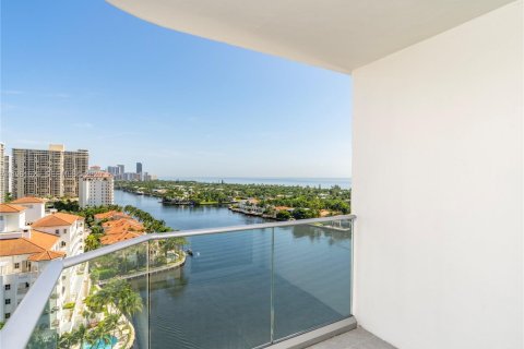 Купить кондоминиум в Авентура, Флорида 2 спальни, 176.61м2, № 2024369 - фото 19