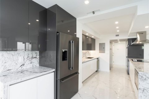 Купить кондоминиум в Авентура, Флорида 2 спальни, 176.61м2, № 2024369 - фото 16