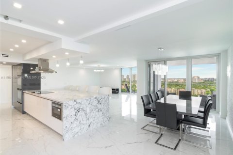Купить кондоминиум в Авентура, Флорида 2 спальни, 176.61м2, № 2024369 - фото 9