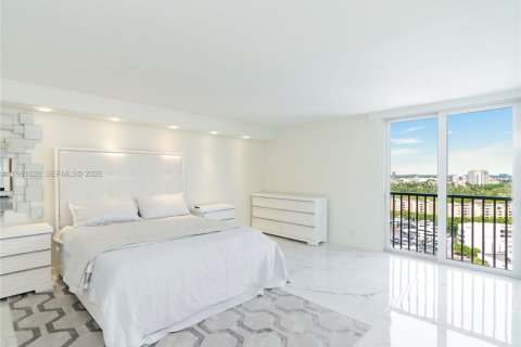 Купить кондоминиум в Авентура, Флорида 2 спальни, 176.61м2, № 2024369 - фото 21