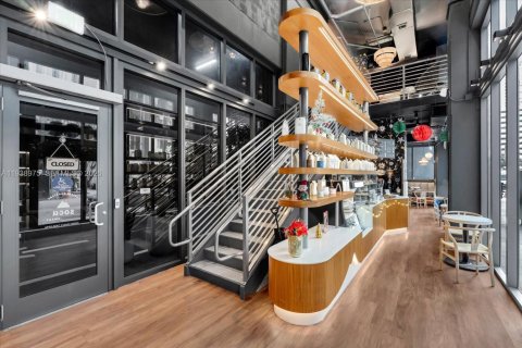 Condo in Miami, Florida, 1 bedroom  № 2053014 - photo 27