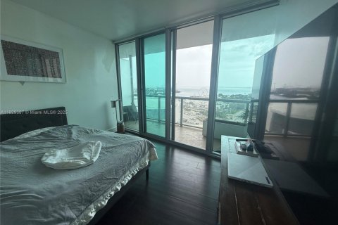 Condominio en venta en Miami, Florida, 2 dormitorios, 122.17 m2 № 1804137 - foto 9