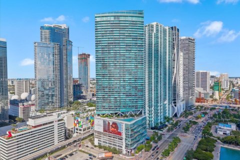 Condominio en venta en Miami, Florida, 2 dormitorios, 122.17 m2 № 1804137 - foto 2