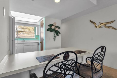 Condo in Mulberry, Florida, 2 bedrooms  № 2094300 - photo 7