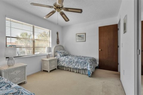Condo in Mulberry, Florida, 2 bedrooms  № 2094300 - photo 26